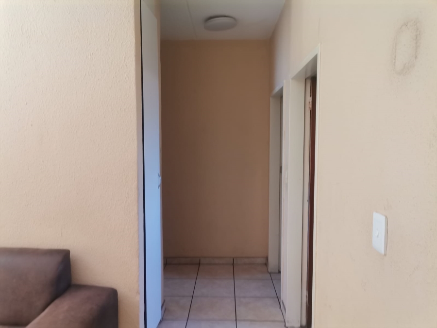 2 Bedroom Property for Sale in Vanderbijlpark SE 10 Gauteng