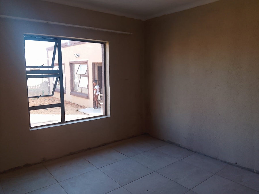 4 Bedroom Property for Sale in Sebokeng Zone 10 Gauteng