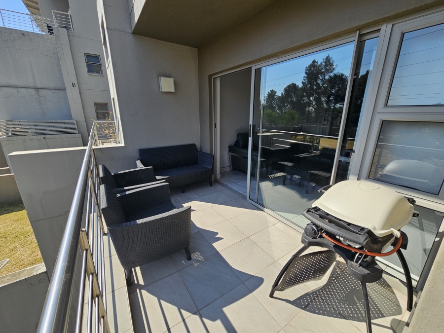 To Let 2 Bedroom Property for Rent in Broadacres Gauteng