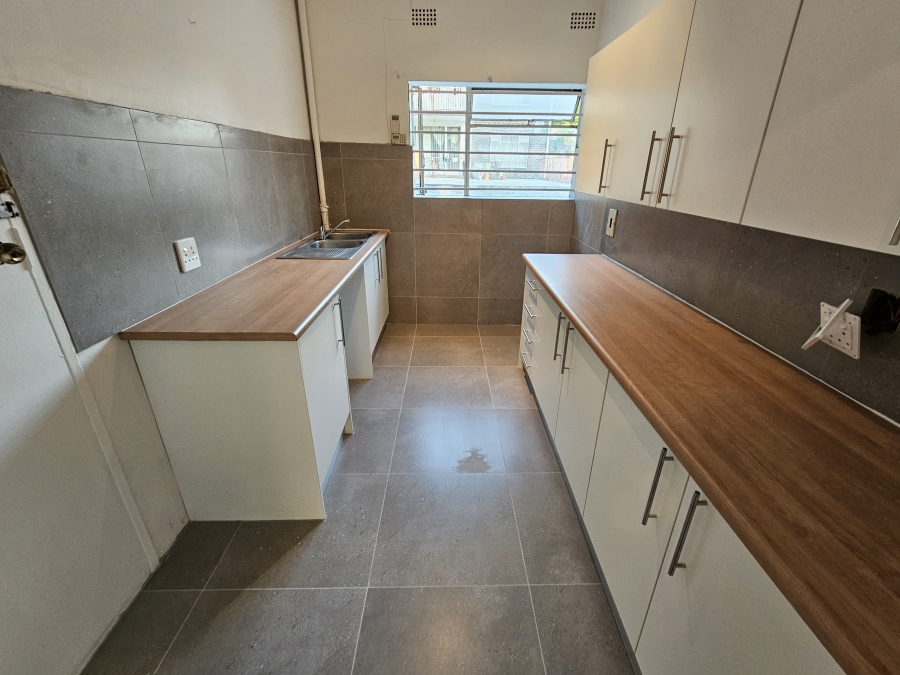 To Let 3 Bedroom Property for Rent in Windsor East Gauteng