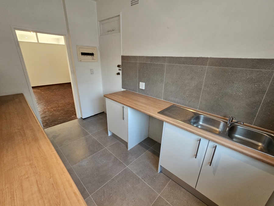 To Let 3 Bedroom Property for Rent in Windsor East Gauteng