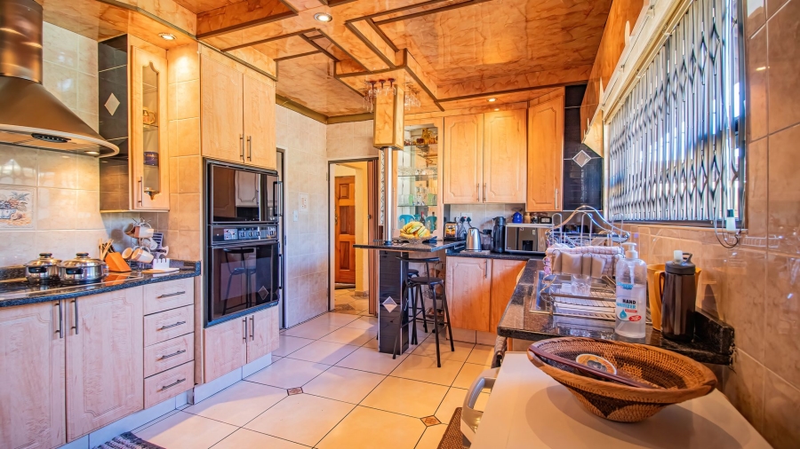 4 Bedroom Property for Sale in Leondale Gauteng