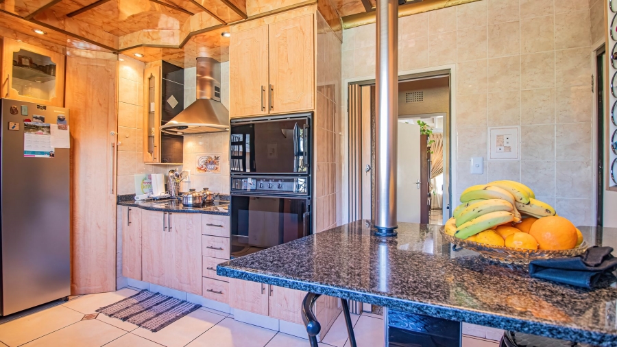 4 Bedroom Property for Sale in Leondale Gauteng