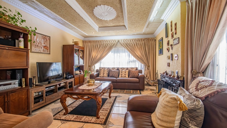 4 Bedroom Property for Sale in Leondale Gauteng