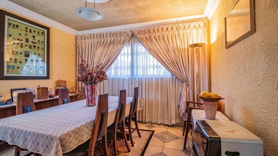 4 Bedroom Property for Sale in Leondale Gauteng