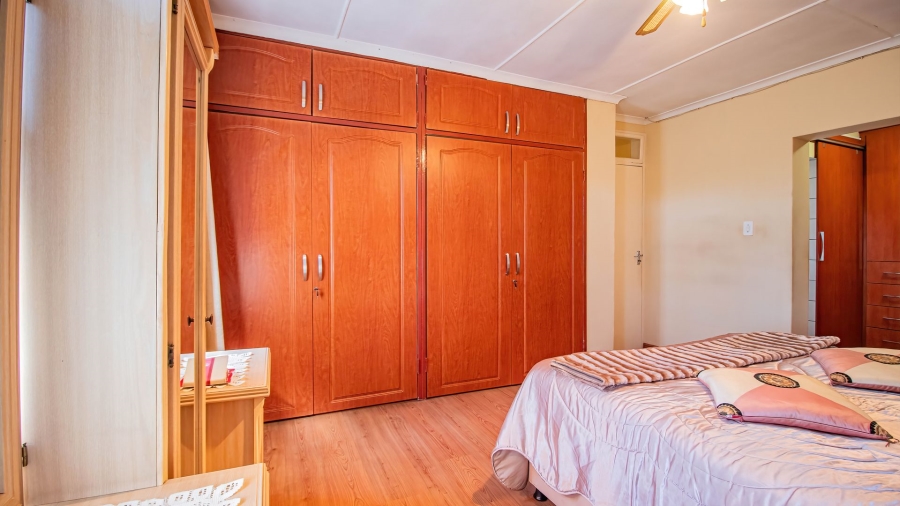 4 Bedroom Property for Sale in Leondale Gauteng