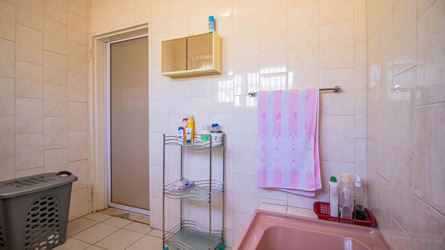 4 Bedroom Property for Sale in Leondale Gauteng