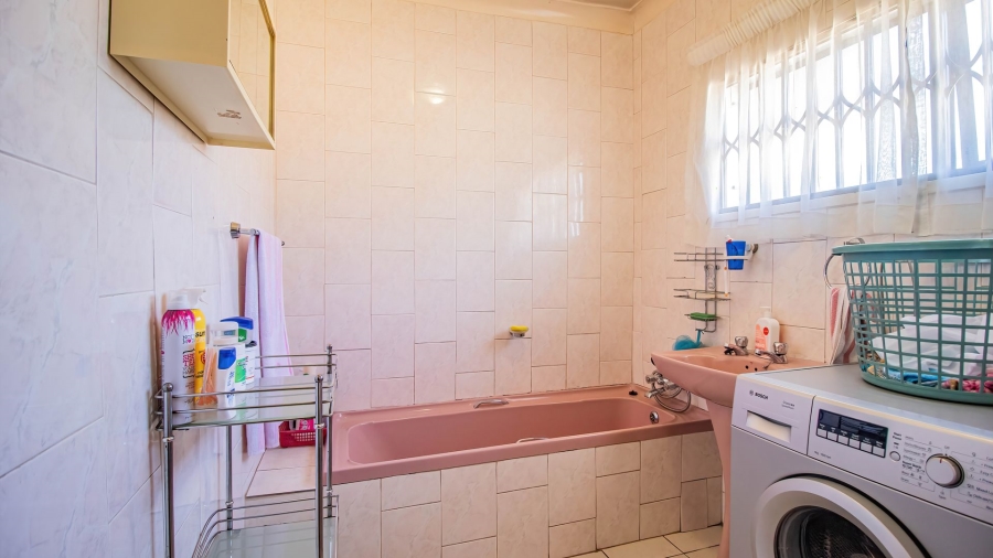4 Bedroom Property for Sale in Leondale Gauteng