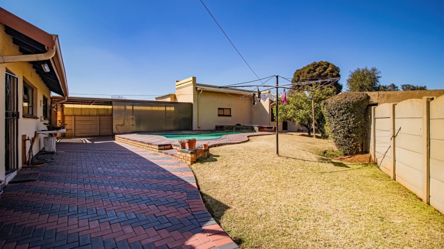 4 Bedroom Property for Sale in Leondale Gauteng