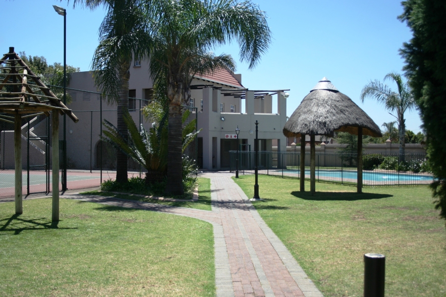2 Bedroom Property for Sale in Eden Glen Gauteng