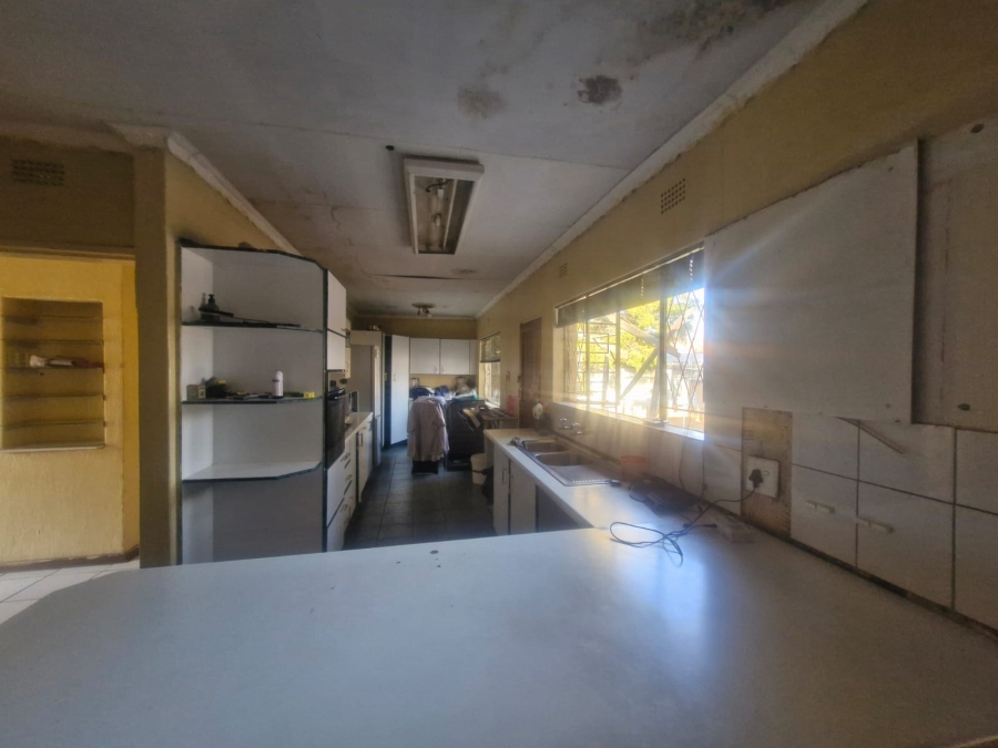3 Bedroom Property for Sale in Crystal Park Gauteng