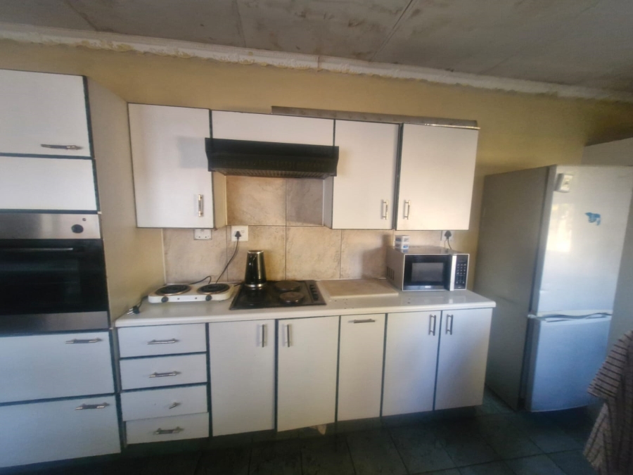 3 Bedroom Property for Sale in Crystal Park Gauteng