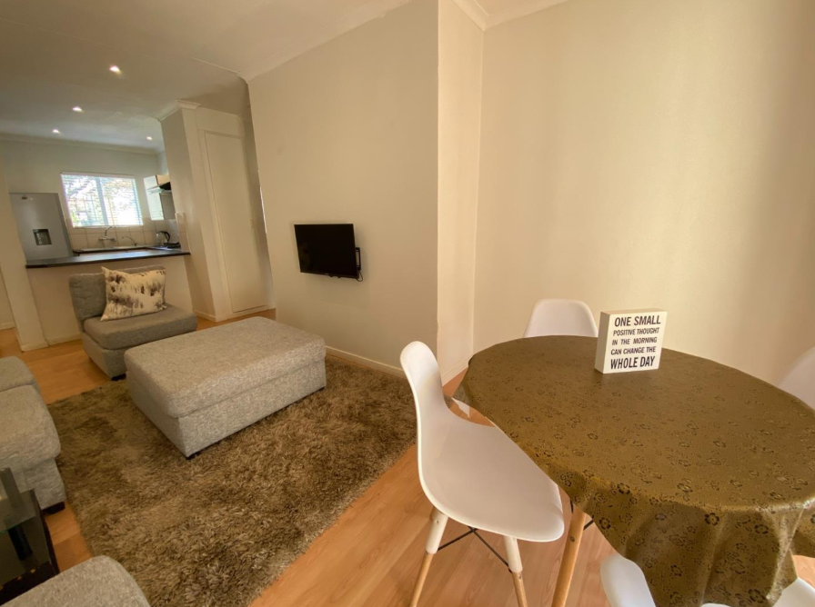 To Let 2 Bedroom Property for Rent in Linden Gauteng