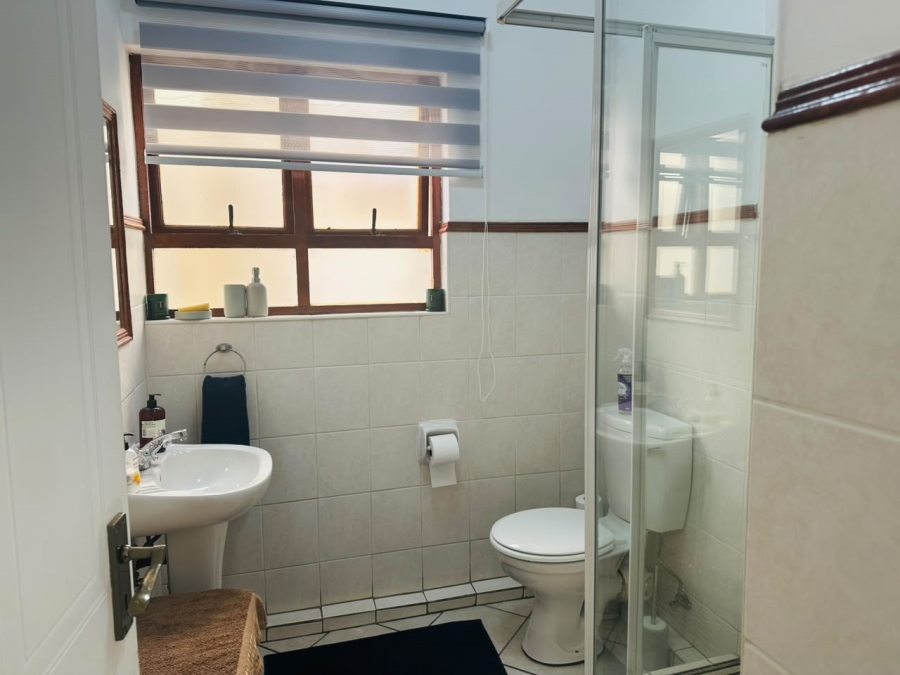 2 Bedroom Property for Sale in Bryanston Gauteng