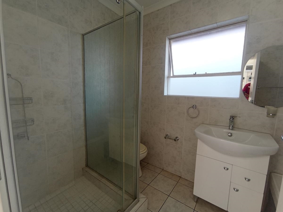2 Bedroom Property for Sale in Bassonia Gauteng