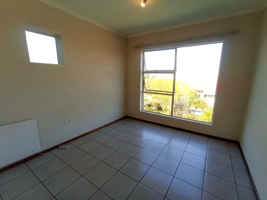 2 Bedroom Property for Sale in Bassonia Gauteng