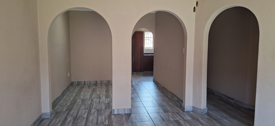 3 Bedroom Property for Sale in Birchleigh Gauteng
