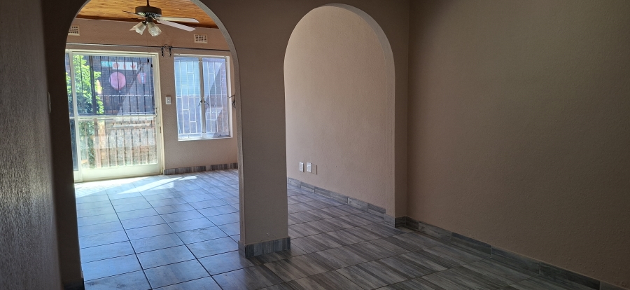 3 Bedroom Property for Sale in Birchleigh Gauteng