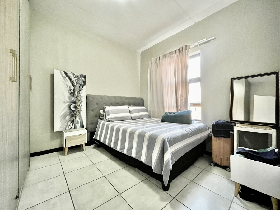 2 Bedroom Property for Sale in Barbeque Downs Gauteng