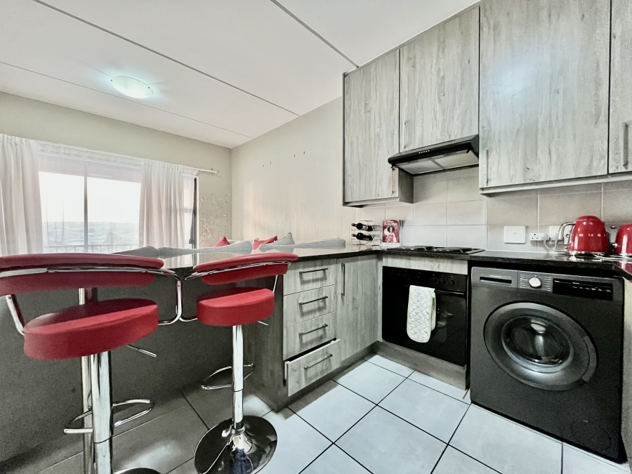 2 Bedroom Property for Sale in Barbeque Downs Gauteng