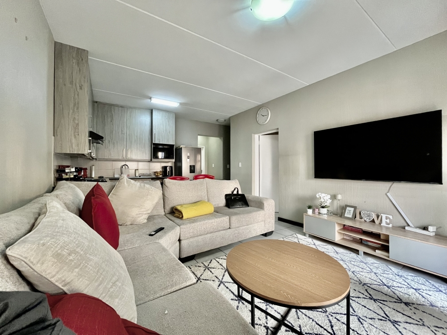2 Bedroom Property for Sale in Barbeque Downs Gauteng