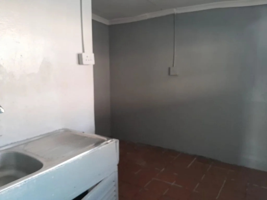 4 Bedroom Property for Sale in Laudium Gauteng