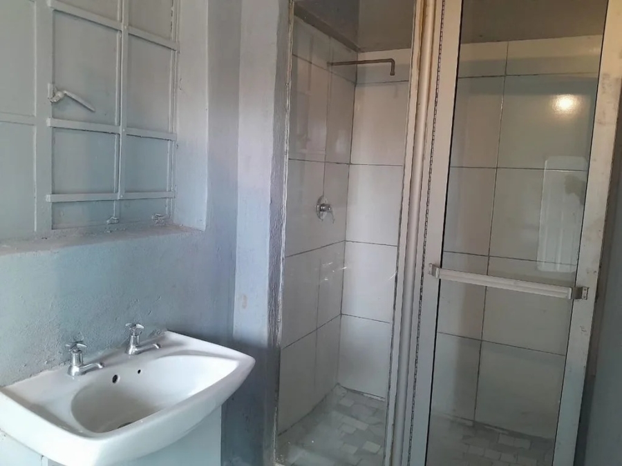 4 Bedroom Property for Sale in Laudium Gauteng