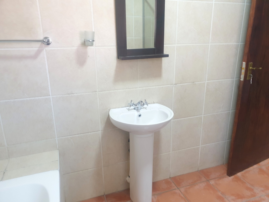 To Let 3 Bedroom Property for Rent in Equestria Gauteng