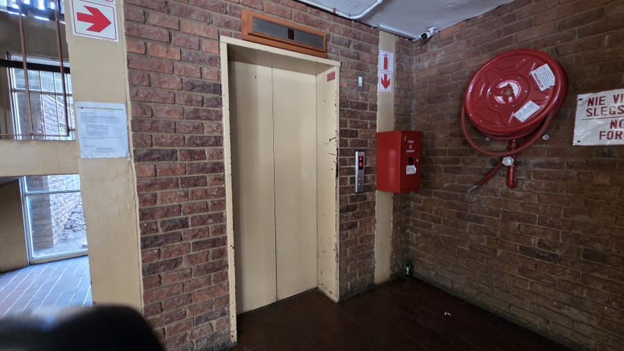 2 Bedroom Property for Sale in Sunnyside Gauteng