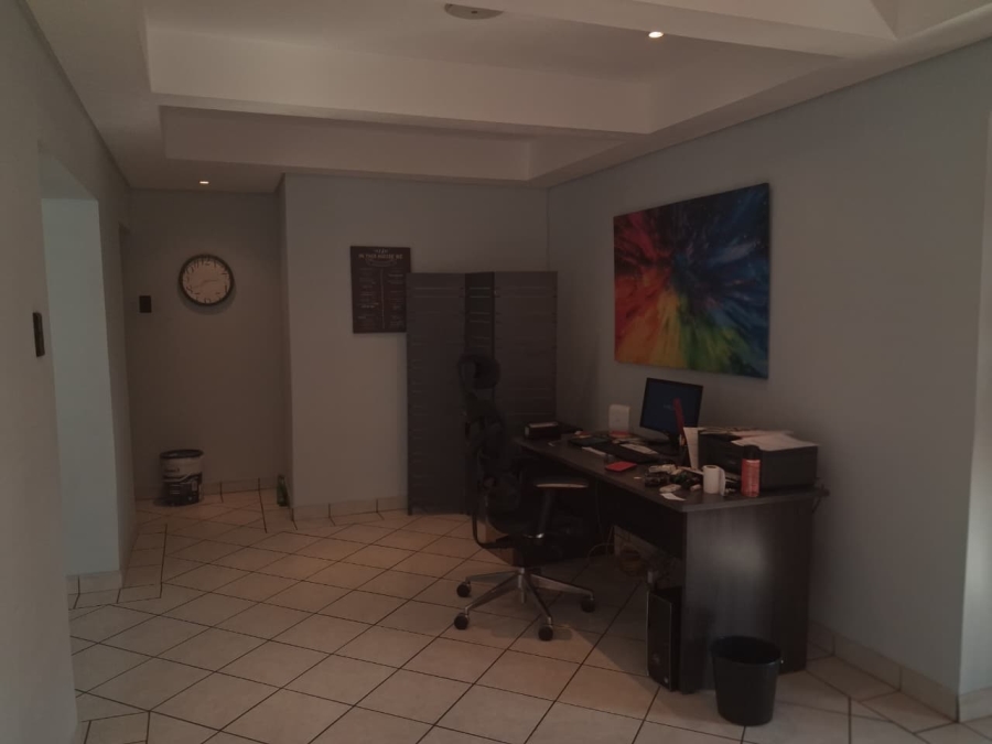 4 Bedroom Property for Sale in Andeon AH Gauteng