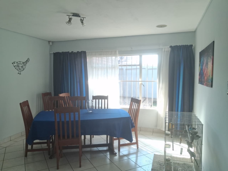 4 Bedroom Property for Sale in Andeon AH Gauteng