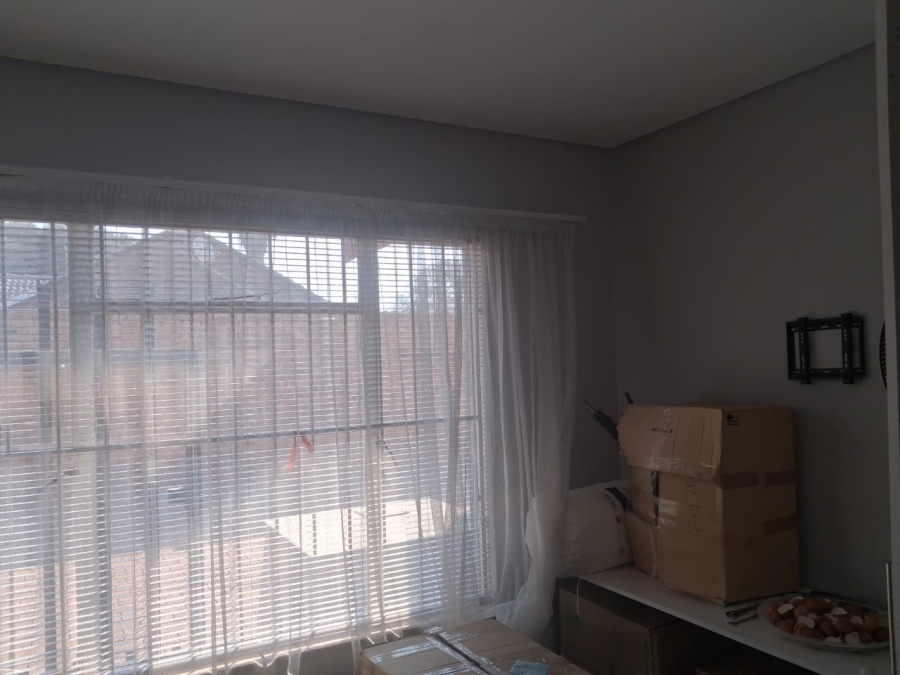 4 Bedroom Property for Sale in Andeon AH Gauteng