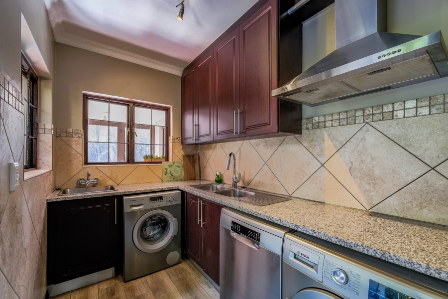 4 Bedroom Property for Sale in Olympus AH Gauteng