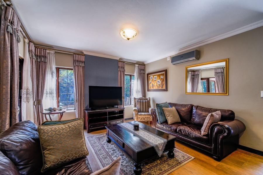 4 Bedroom Property for Sale in Olympus AH Gauteng