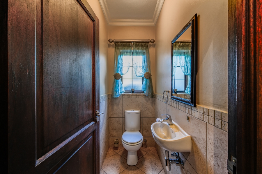 4 Bedroom Property for Sale in Olympus AH Gauteng