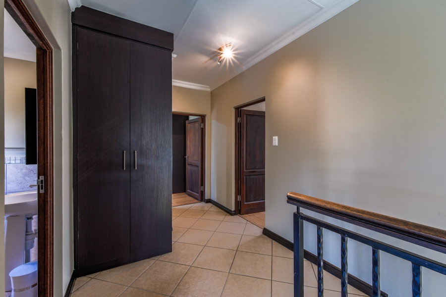 4 Bedroom Property for Sale in Olympus AH Gauteng