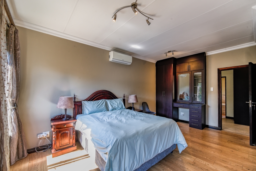 4 Bedroom Property for Sale in Olympus AH Gauteng