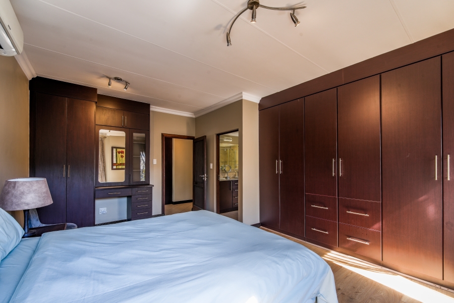 4 Bedroom Property for Sale in Olympus AH Gauteng