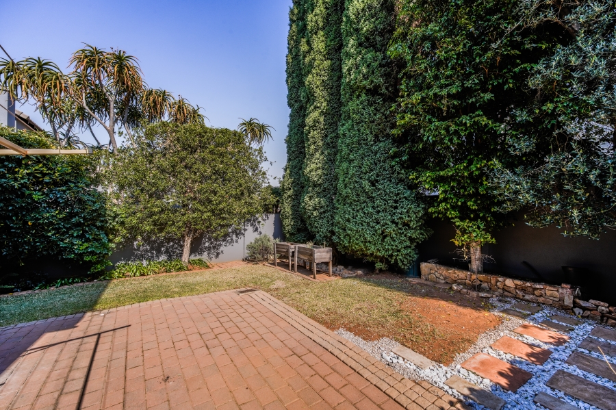 4 Bedroom Property for Sale in Olympus AH Gauteng