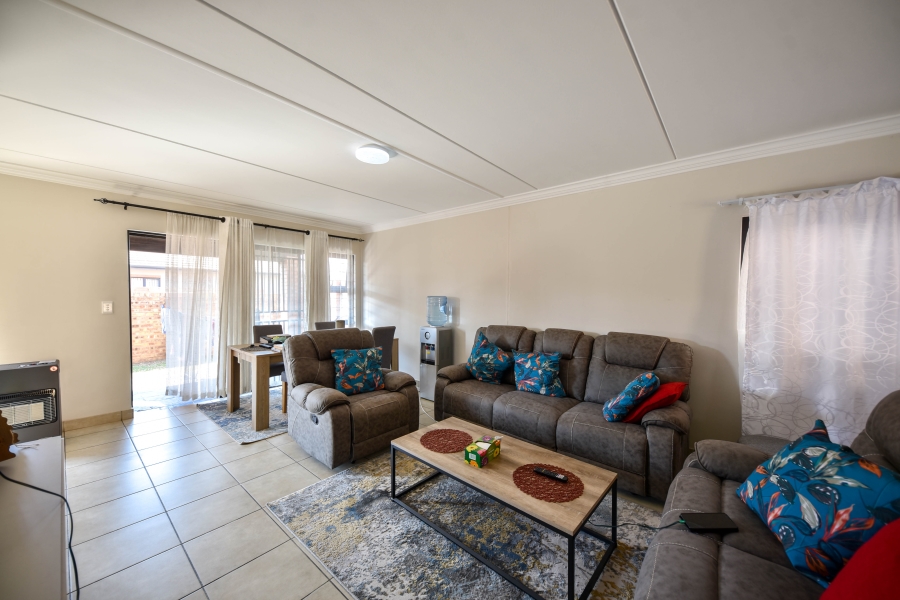 3 Bedroom Property for Sale in Equestria Gauteng