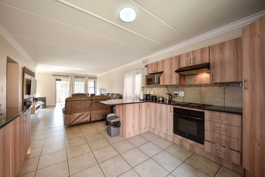 3 Bedroom Property for Sale in Equestria Gauteng