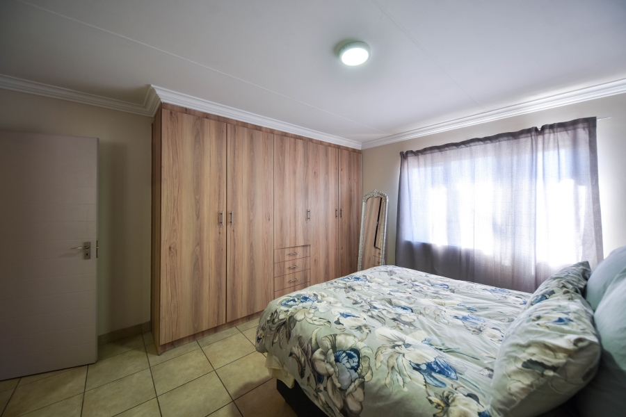 3 Bedroom Property for Sale in Equestria Gauteng