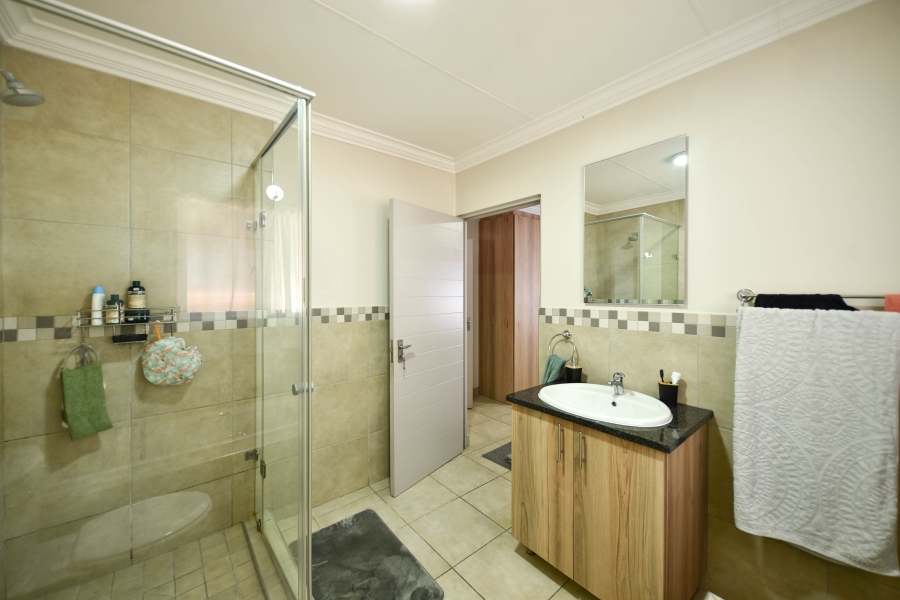 3 Bedroom Property for Sale in Equestria Gauteng