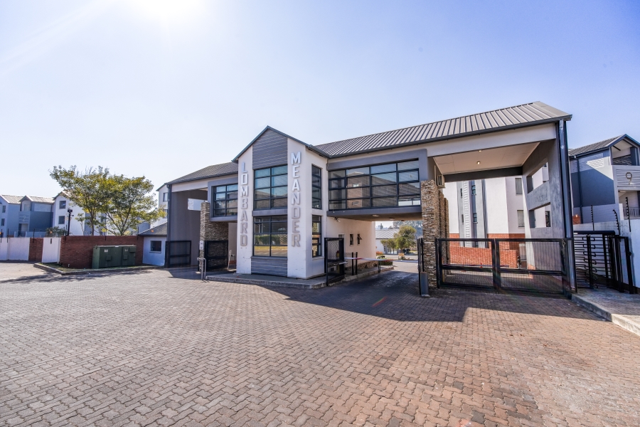 1 Bedroom Property for Sale in Hazeldean Gauteng