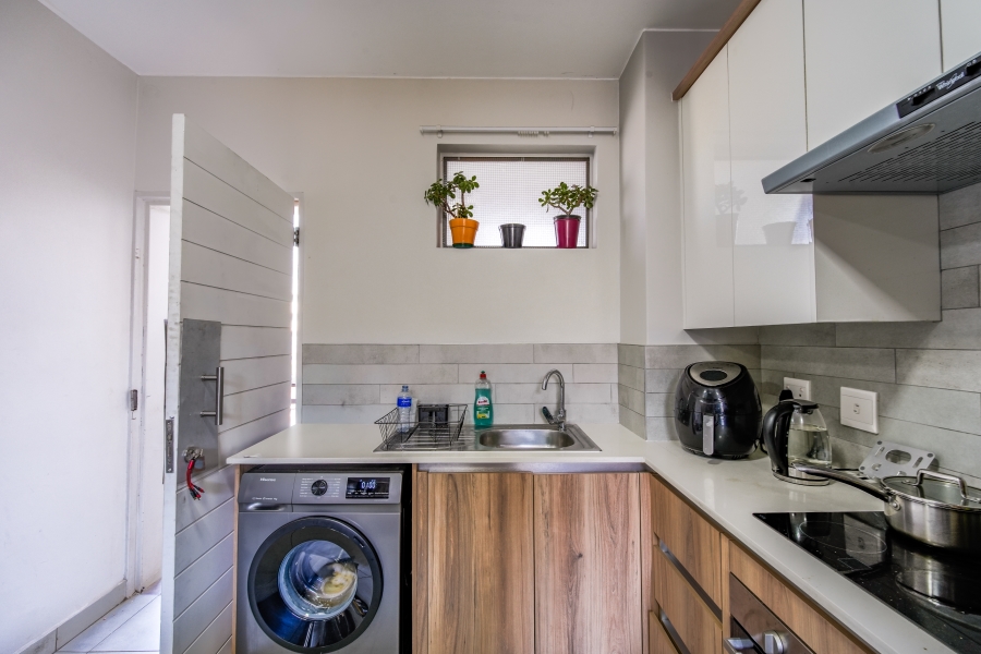 1 Bedroom Property for Sale in Hazeldean Gauteng