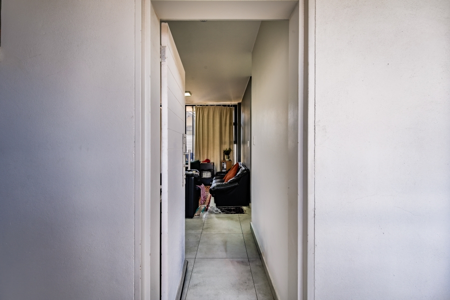 1 Bedroom Property for Sale in Hazeldean Gauteng