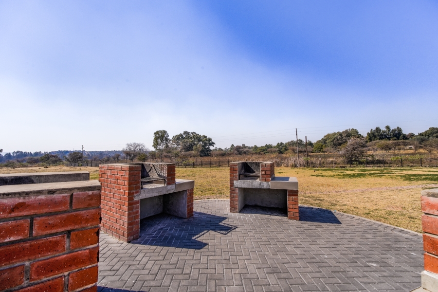 1 Bedroom Property for Sale in Hazeldean Gauteng