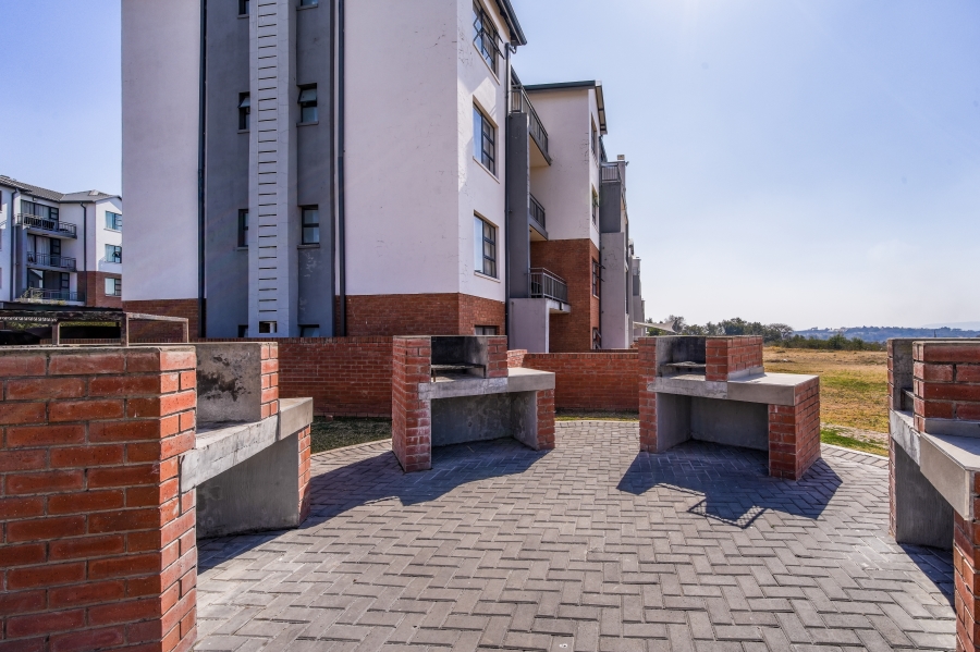 1 Bedroom Property for Sale in Hazeldean Gauteng