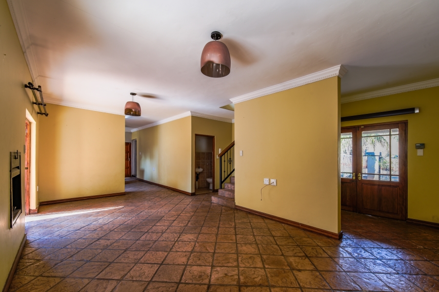 3 Bedroom Property for Sale in Faerie Glen Gauteng