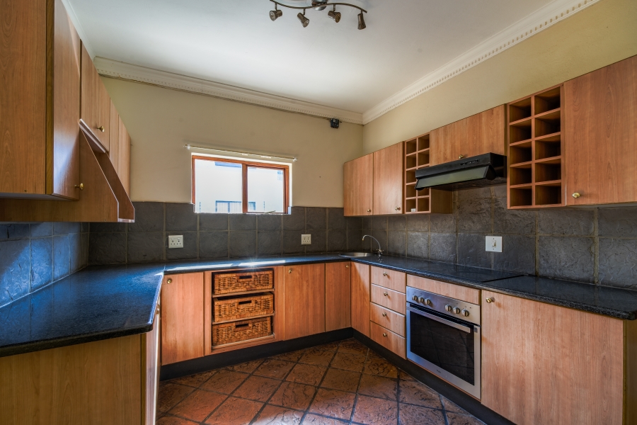 3 Bedroom Property for Sale in Faerie Glen Gauteng